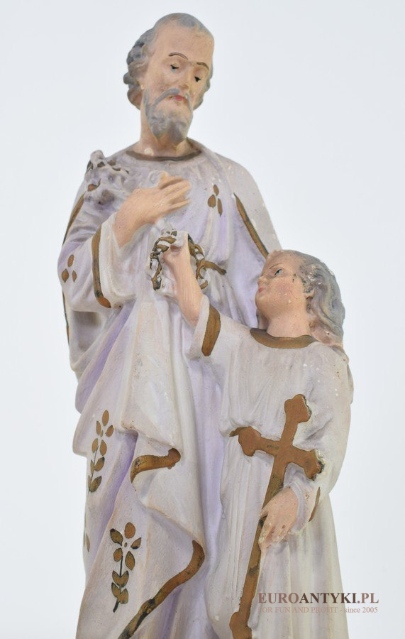 muzealna figurka świętego krzysztofa